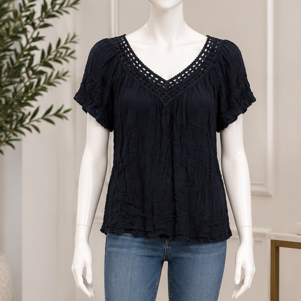 C&B established 1962 Women Blouse Navy Blue Crochet Lace Trim V-Neck Size Medium
